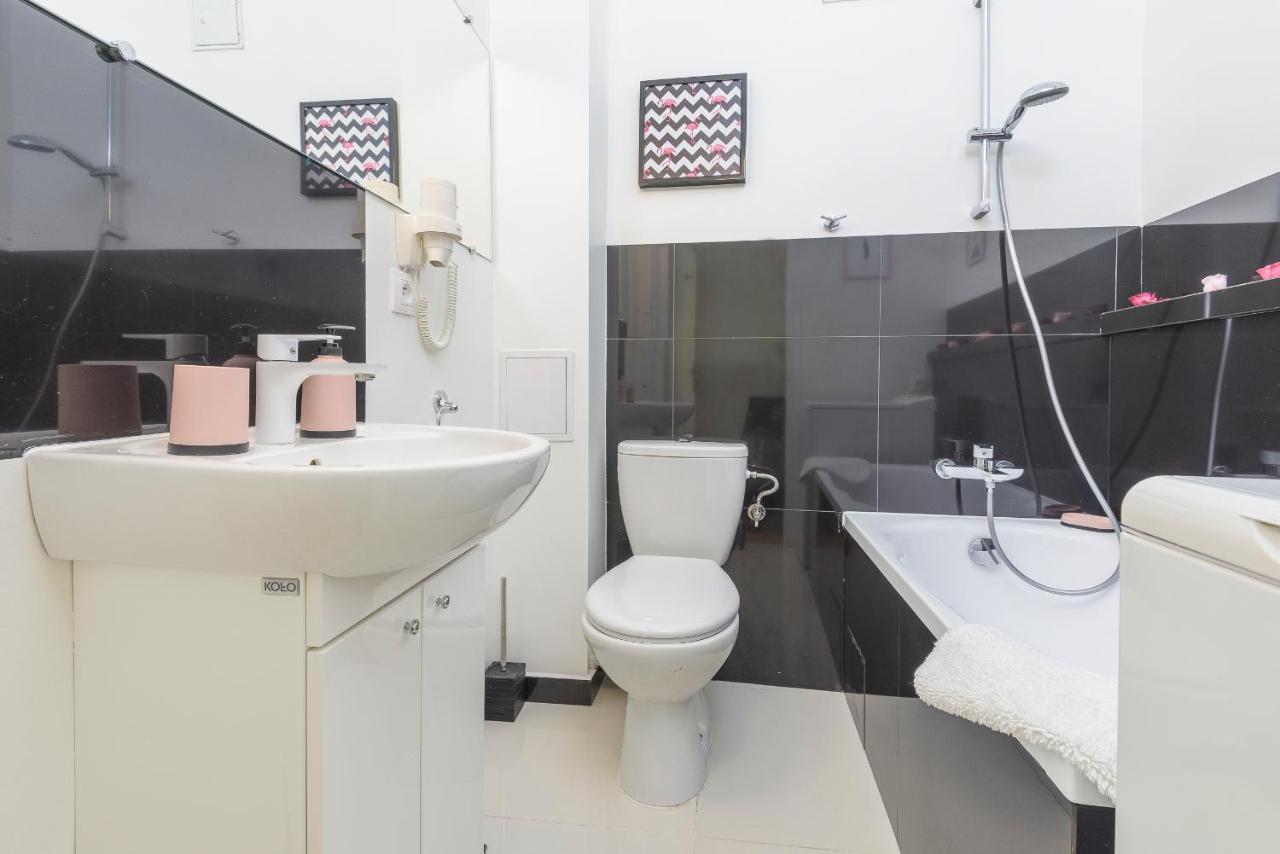 Bright And Modern Apartment In The Heart Of The Old And New Town Warszawa Eksteriør billede