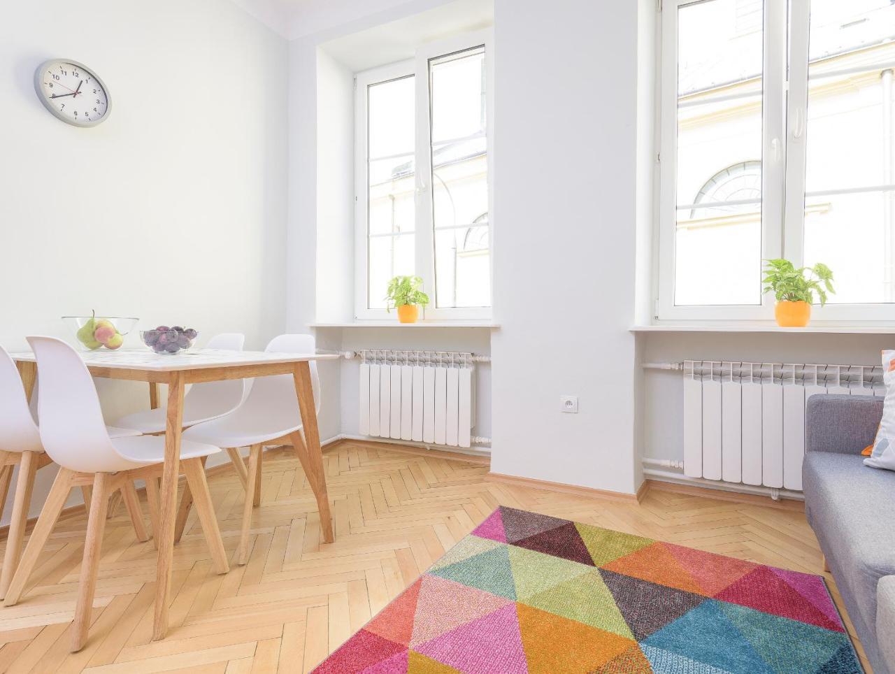 Bright And Modern Apartment In The Heart Of The Old And New Town Warszawa Eksteriør billede