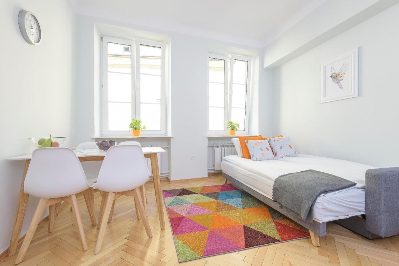 Bright And Modern Apartment In The Heart Of The Old And New Town Warszawa Eksteriør billede